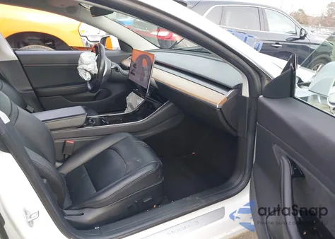 2018 Tesla Model 3 Long Range/Mid Range from USA, damaged, VIN 5YJ3E1EAXJF006476